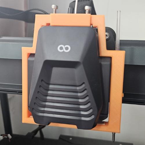 The finished adapter mounted on the printer's extruder